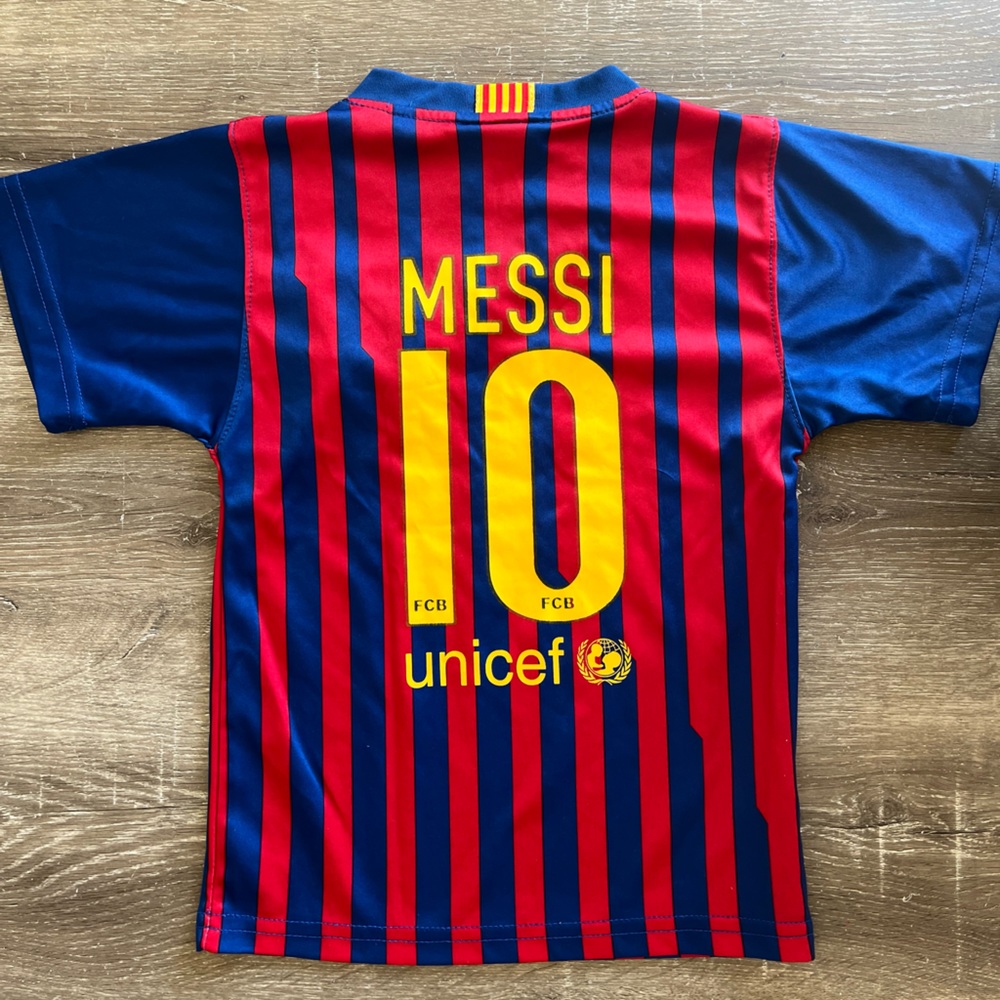 FCB Jersey, Real Madrid, kids size 4, MESSI, number 10, soccer